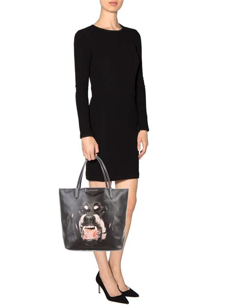 Givenchy Large Rottweiler Antigona Tote 